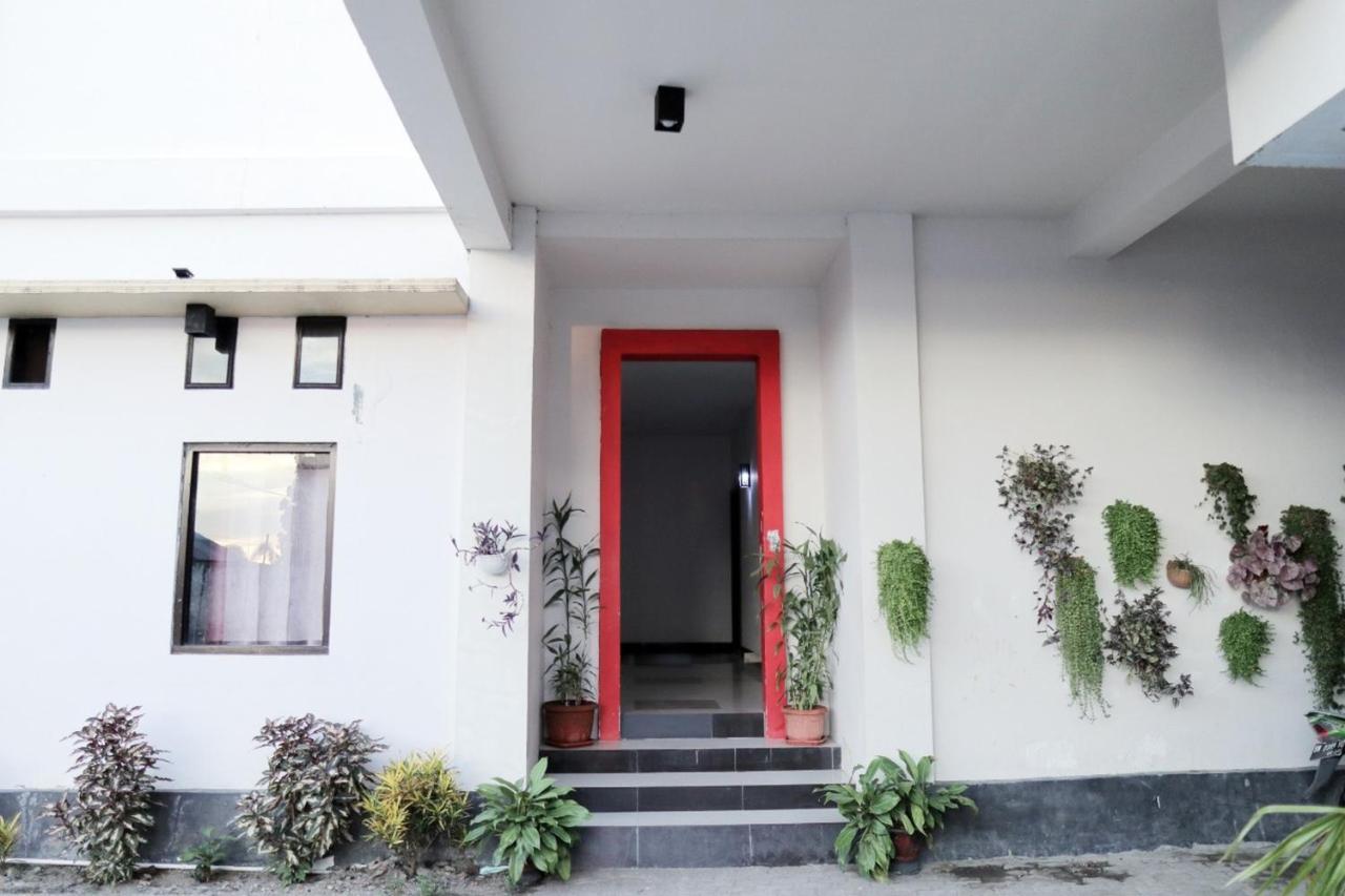 Reddoorz @ Pasangkayu Mamuju Utara 호텔 외부 사진